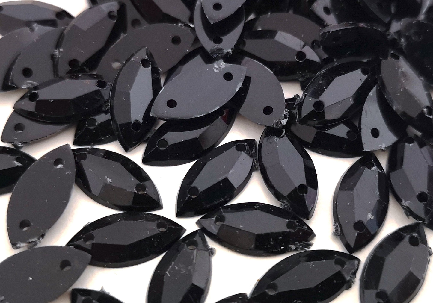 Black 5mm x 10mm Horse Eye Shaped Flatback Gems