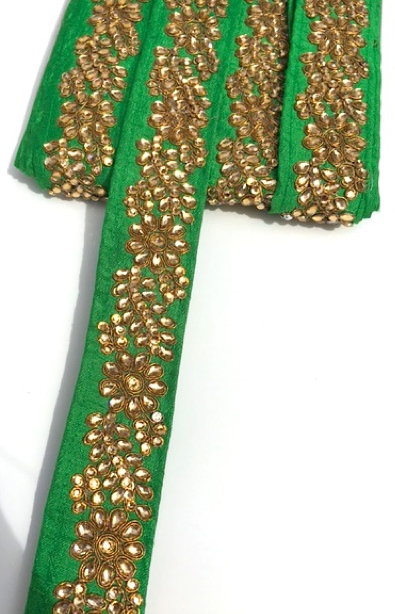 Green Indian Flower Design Diamond Stone Trim