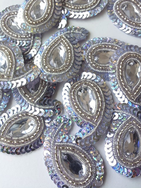 A28 Silver Small Paisley Shaped Sequin Motif