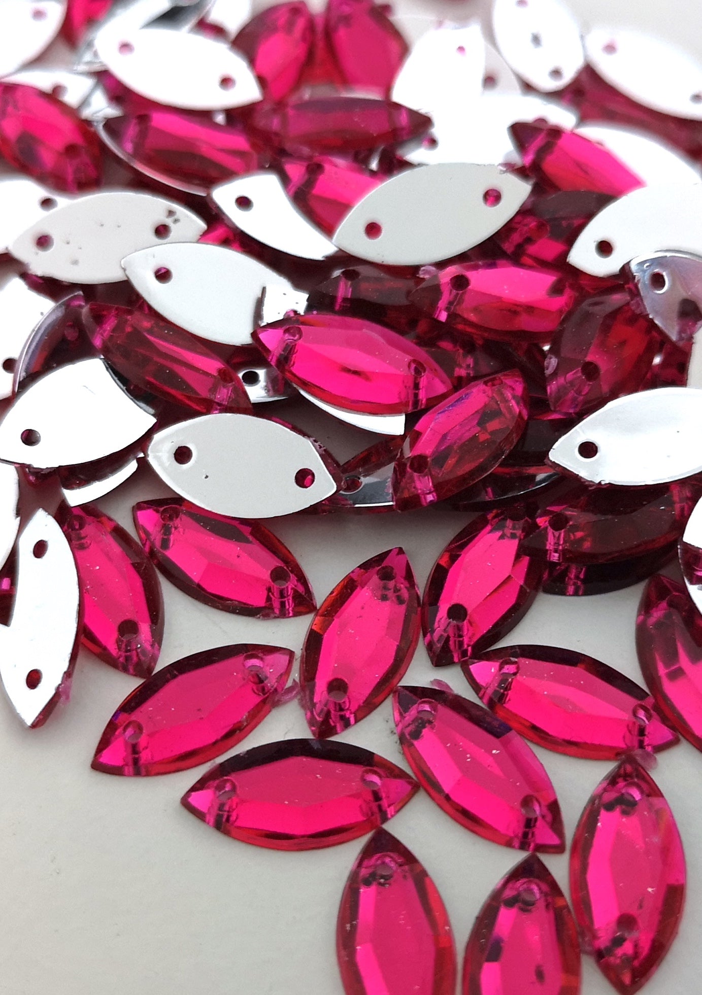 Hot Pink 15mm x 17mm Horse Eye Shaped Flatback Gems