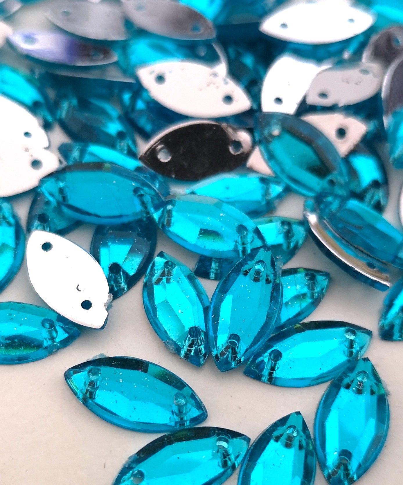 Turquoise 15mm x 17mm Horse Eye Shaped Flatback Gems