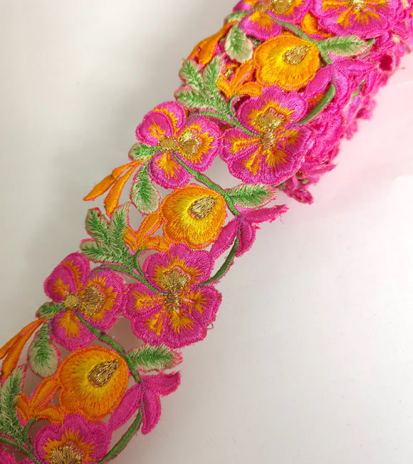 7901 Wide Pink, Orange & Yellow Pansy Flower Cutwork Trim