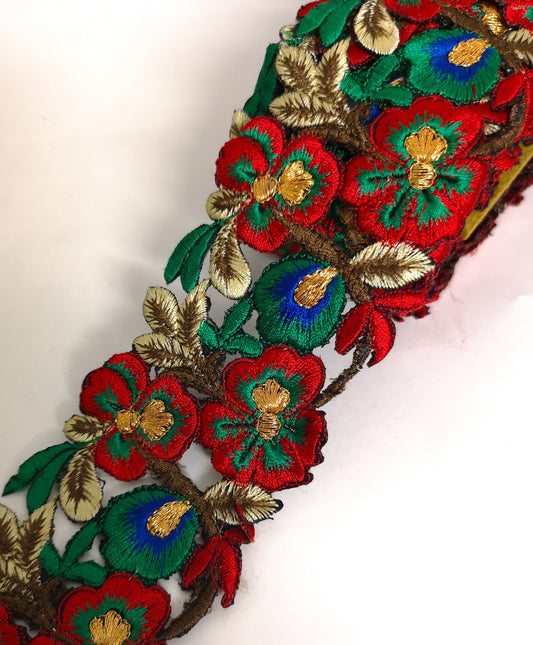 7901 Wide Red, Jade & Blue Pansy Flower Cutwork Trim