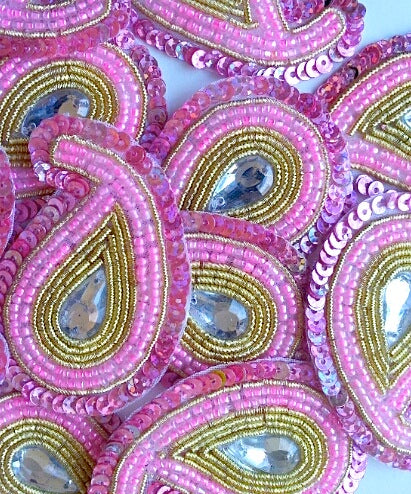A244 Baby Pink & Gold Big Paisley Shaped Sequin Motif