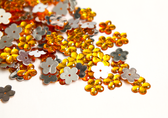 Amber 15mm Flower Flat Back Gems