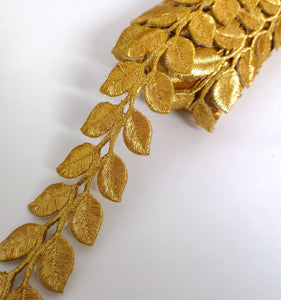 5631  Bright Indian Gold Leaf Design Iron on Trim