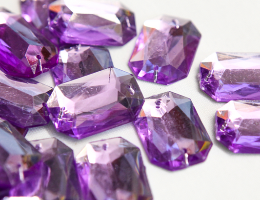 Lilac 25mm x 18mm Octangle Flat Back Gems