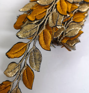 5631 Tan Brown & Gold Leaf Design Iron on Trim